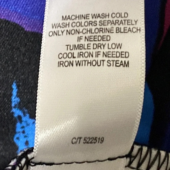 Taylor Purple and Pink Floral Fit & Flare Pleated Dress Size 10 - Picture 9 of 9